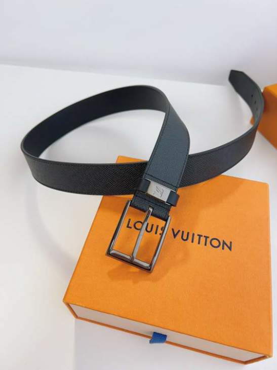 Picture of Louis Vuitton Belts _SKUfw140902706fw